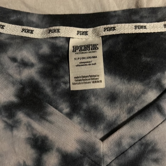 PINK t-shirts - Picture 3 of 4